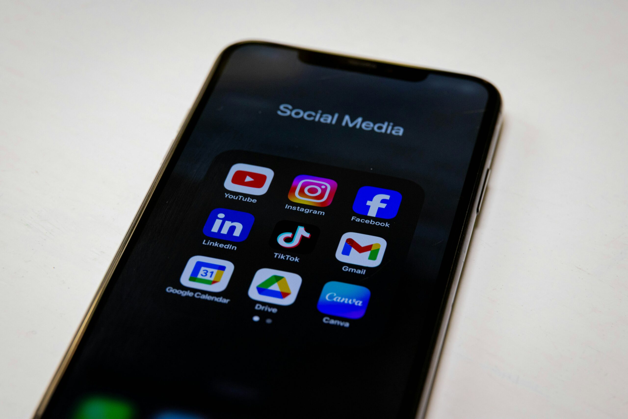 How Algorithms Influence Us Without Us Realizing